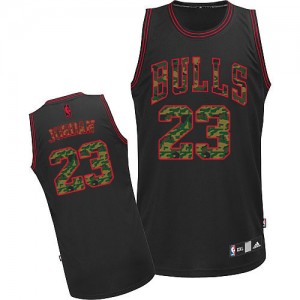 Chicago Bulls Michael Jordan #23 Fashion Authentic Maillot d'équipe de NBA - Camo noir pour Homme