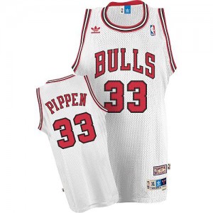 Maillot NBA Chicago Bulls #33 Scottie Pippen Blanc Adidas Authentic Throwback - Homme
