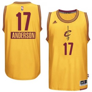 Maillot NBA Or Anderson Varejao #17 Cleveland Cavaliers 2014-15 Christmas Day Authentic Homme Adidas