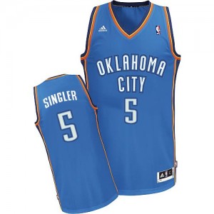 Oklahoma City Thunder Kyle Singler #5 Road Swingman Maillot d'équipe de NBA - Bleu royal pour Homme