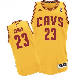 Cleveland Cavaliers LeBron James #23 Alternate Swingman Maillot d'équipe de NBA - Or pour Homme