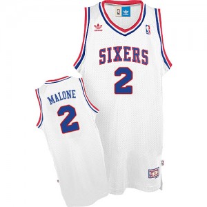 Maillot NBA Philadelphia 76ers #2 Moses Malone Blanc Adidas Swingman Throwback - Homme