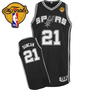 Maillot NBA San Antonio Spurs #21 Tim Duncan Noir Adidas Authentic Road Finals Patch - Homme