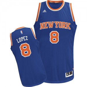 New York Knicks Robin Lopez #8 Road Swingman Maillot d'équipe de NBA - Bleu royal pour Femme