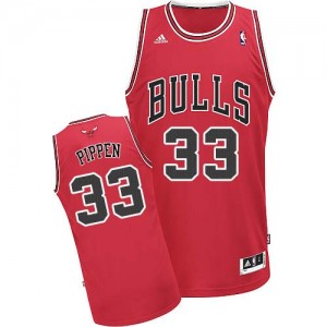 Maillot NBA Rouge Scottie Pippen #33 Chicago Bulls Road Swingman Homme Adidas