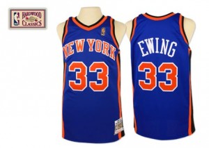 Maillot Mitchell and Ness Bleu royal Throwback Authentic New York Knicks - Patrick Ewing #33 - Homme