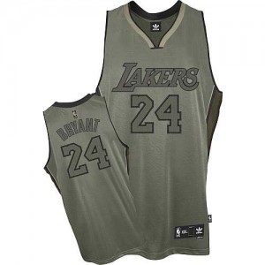Los Angeles Lakers #24 Adidas Field Issue Gris Authentic Maillot d'équipe de NBA Vente pas cher - Kobe Bryant pour Homme