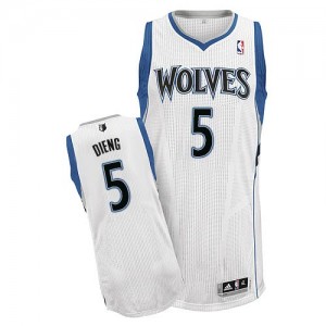 Maillot NBA Blanc Gorgui Dieng #5 Minnesota Timberwolves Home Authentic Homme Adidas