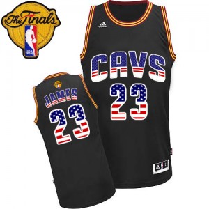 Maillot NBA Cleveland Cavaliers #23 LeBron James Noir Adidas Authentic USA Flag Fashion 2015 The Finals Patch - Homme