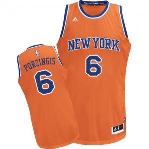 Maillot Swingman New York Knicks NBA Alternate Orange - #6 Kristaps Porzingis - Homme