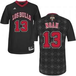 Maillot NBA Chicago Bulls #13 Joakim Noah Noir Adidas Swingman New Latin Nights - Homme
