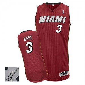 Maillot NBA Rouge Dwyane Wade #3 Miami Heat Alternate Autographed Authentic Homme Adidas