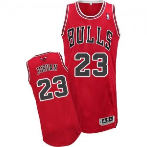 Maillot NBA Chicago Bulls #23 Michael Jordan Rouge Adidas Authentic Road - Homme