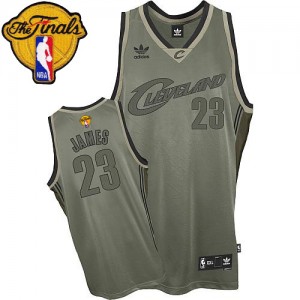 Maillot NBA Gris LeBron James #23 Cleveland Cavaliers "Field Issue" 2015 The Finals Patch Swingman Homme Adidas